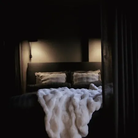 Апартаменты Stylish In The Heart Of *